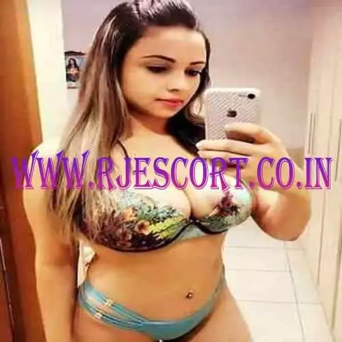 VIP Jaipur Female Escorts are available at Anushka Iyer escorts agency. These hot & sexy Jaipur escorts are accessible just by one call. Hurry up to hire them.